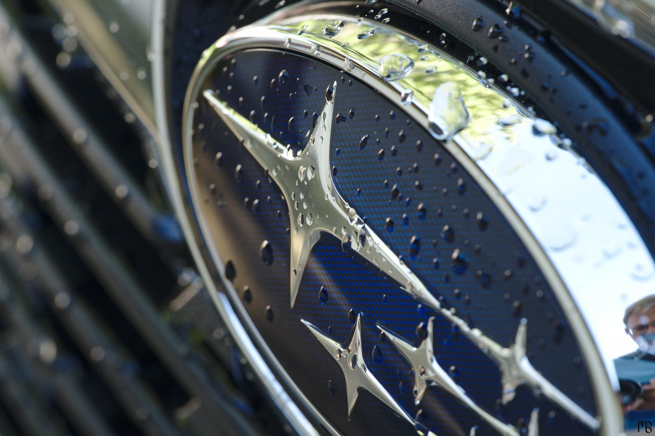 Subaru logo with water drops (not a sponsor)