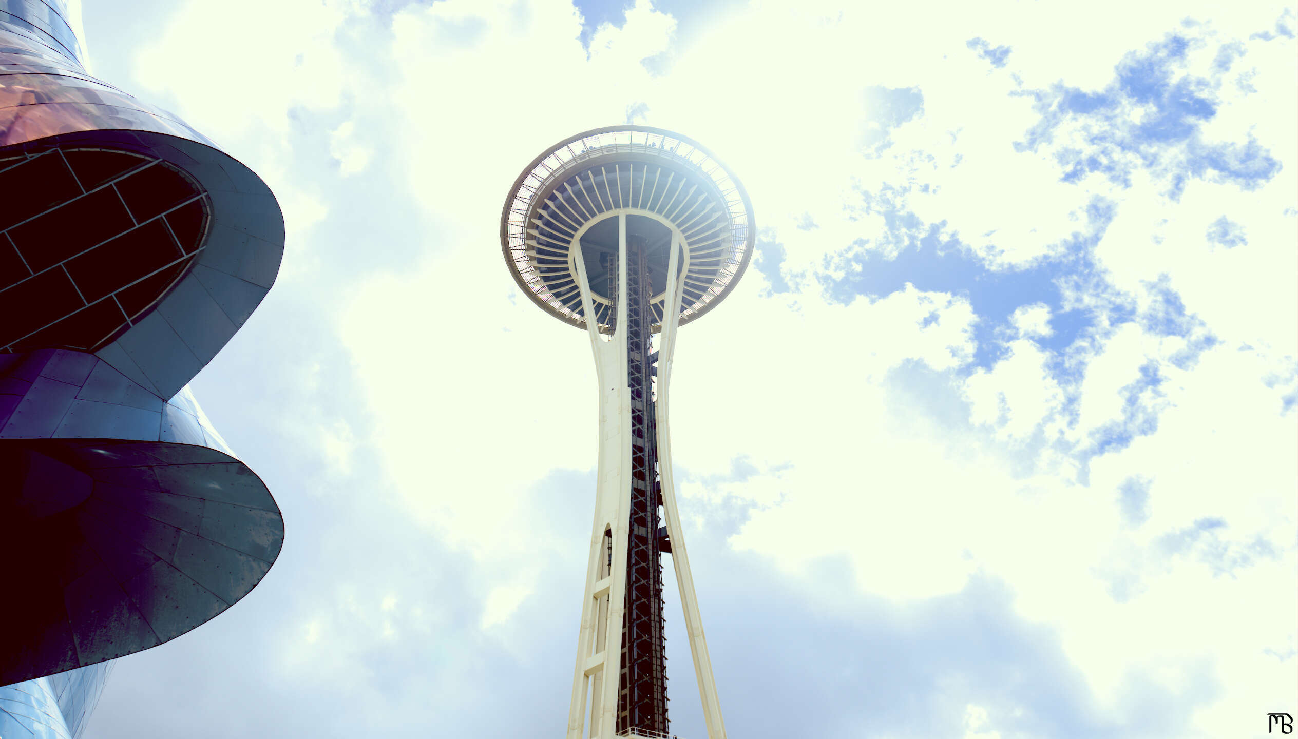 Sun swamped Space Needle by MoPOP