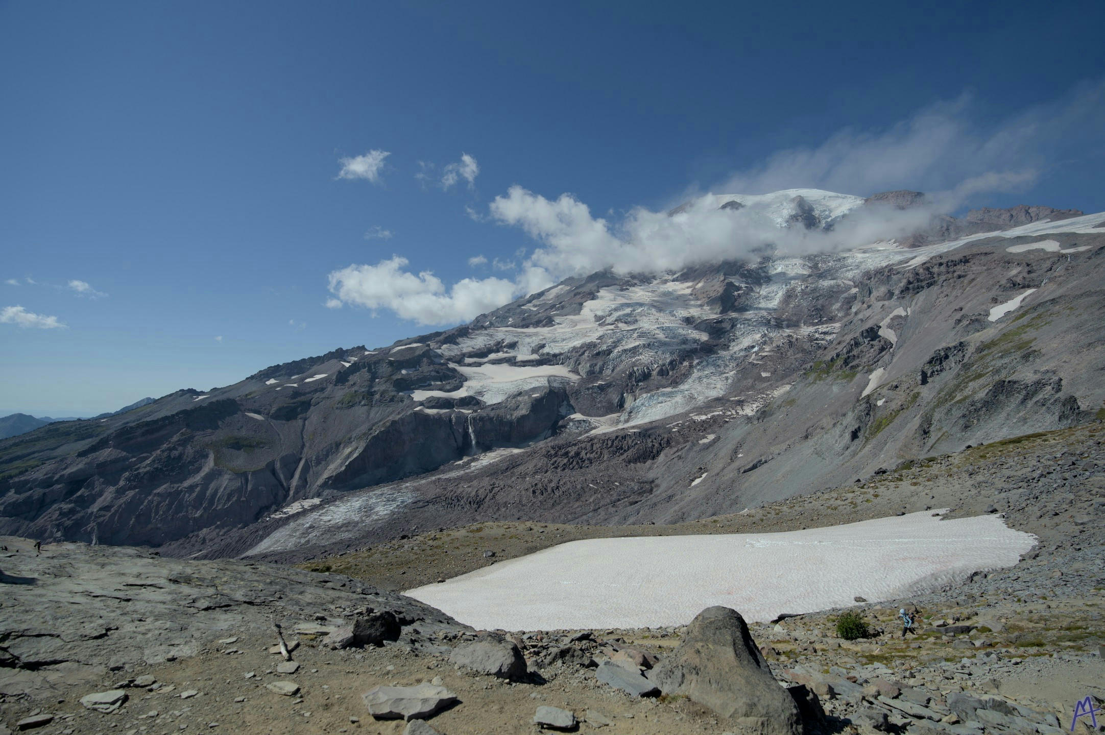 Mountain near the snow at Rainier