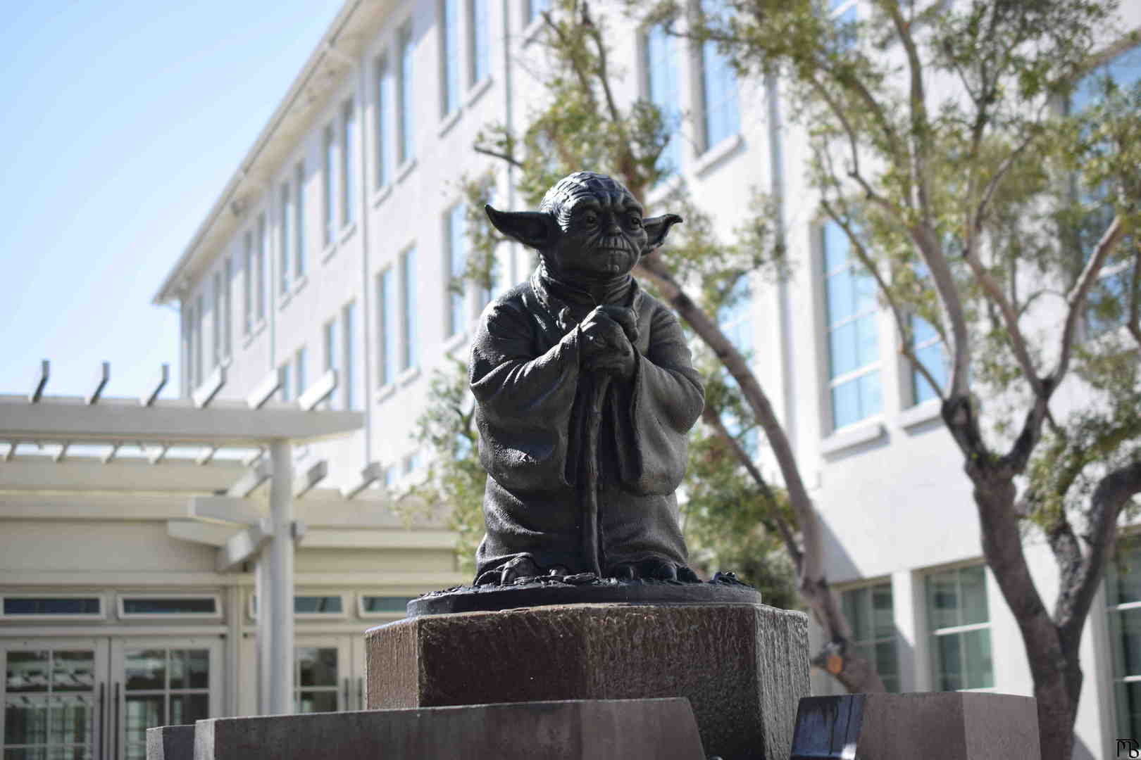 Yoda statue